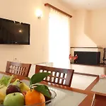 Evridiki's Áyios Nikítas