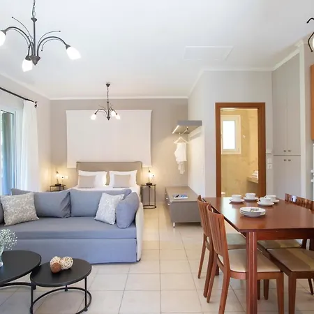 Evridiki's Villas Áyios Nikítas