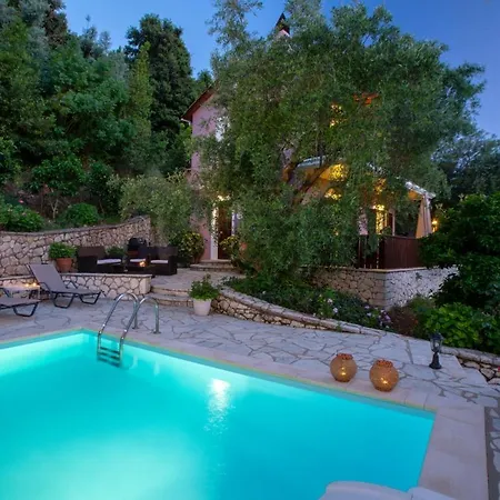 Evridiki's Villas بيت للعطل Áyios Nikítas