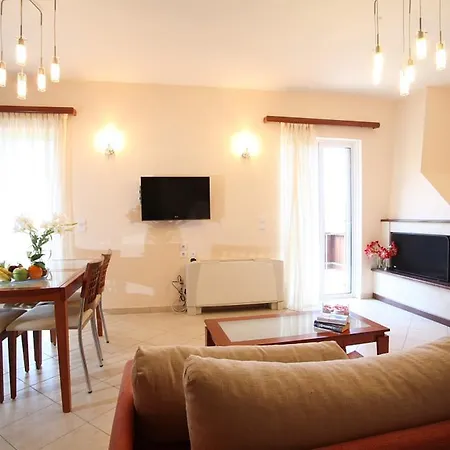 بيت للعطل Evridiki's Villas *